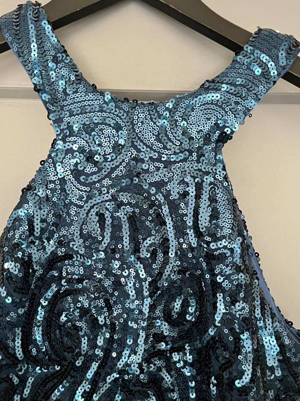 Morgan & Co Juniors 5 Blue Sequin Formal Prom Maxi Gown NWOT
